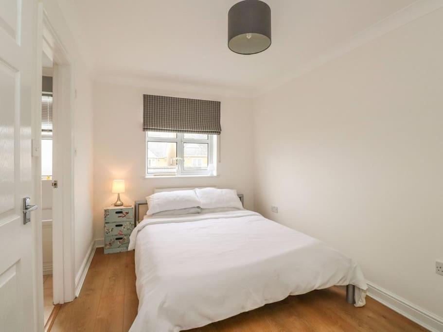 Stunning Seaviews - Beach House - Jacuzzi Bath Tub Littlestone-on-Sea エクステリア 写真