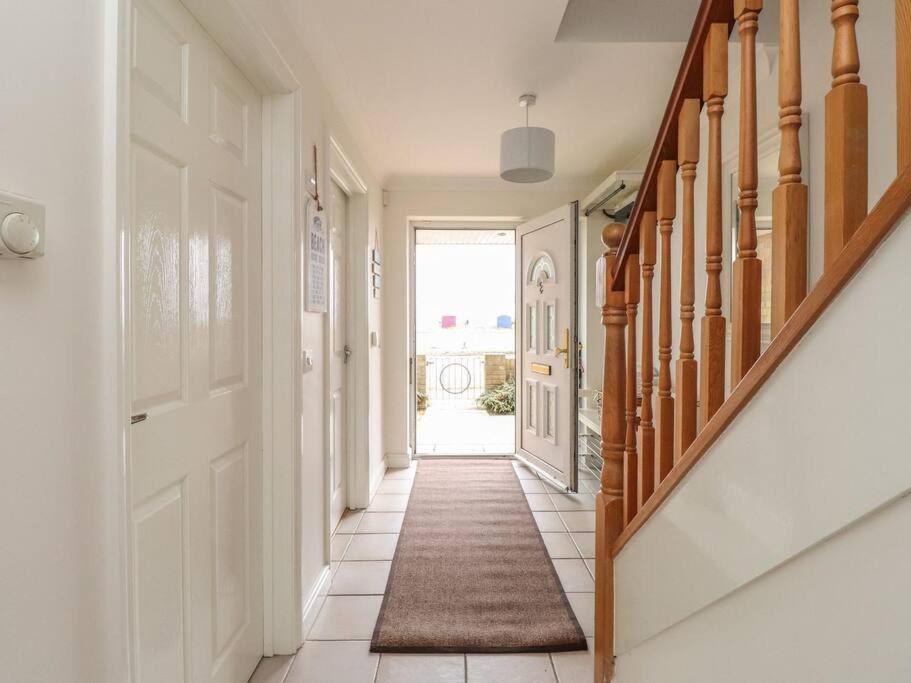 Stunning Seaviews - Beach House - Jacuzzi Bath Tub Littlestone-on-Sea エクステリア 写真