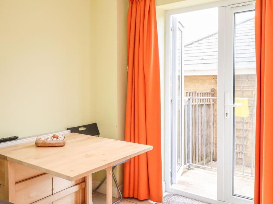Stunning Seaviews - Beach House - Jacuzzi Bath Tub Littlestone-on-Sea エクステリア 写真